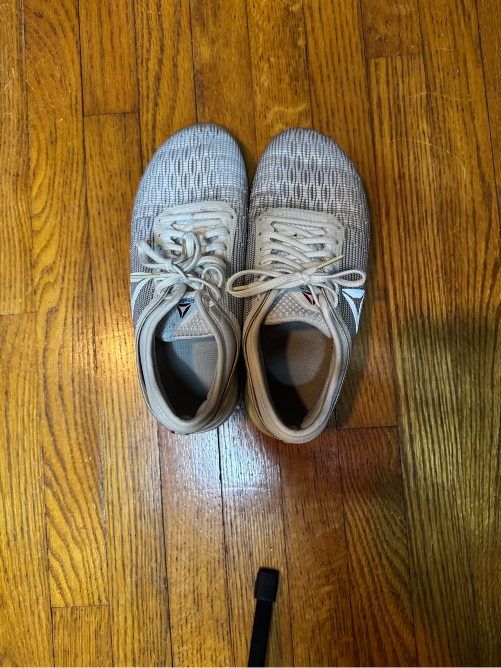 Reebok Women's Light Gray Mesh Sneakers